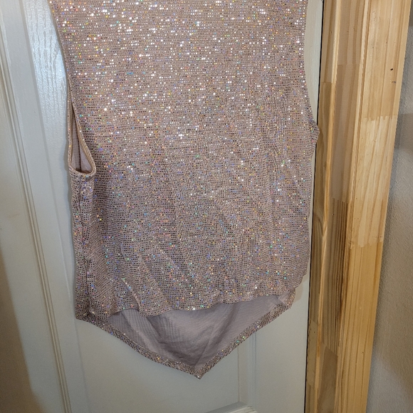 Nwt 90s style sparkly top - Picture 7 of 8